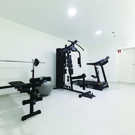 Βίλα Modern Kastel With Private Pool, Gym, And Large Outdoor Space - Eight Bedroom *